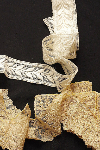 アンティークレース　dentelle ancienne ２種 .FR a l'epoque