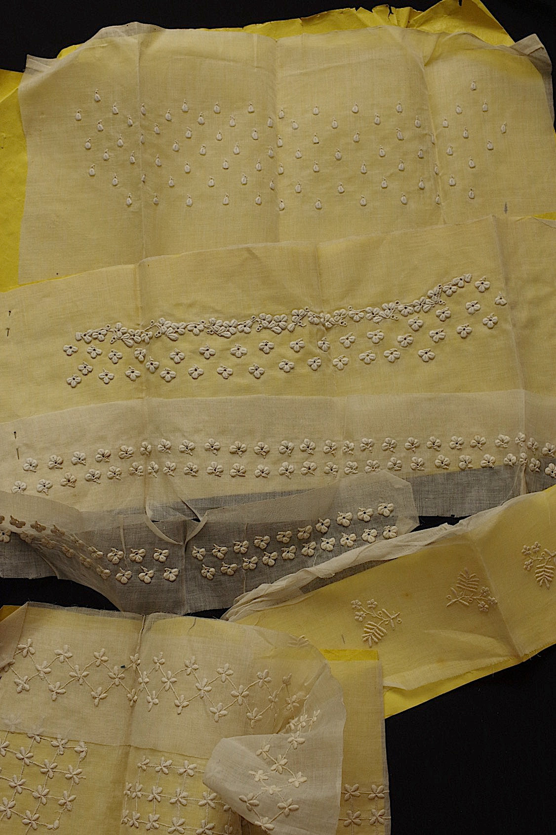 アンティークレース　dentelle ancienne 刺繍　８種 .FR a l'epoque