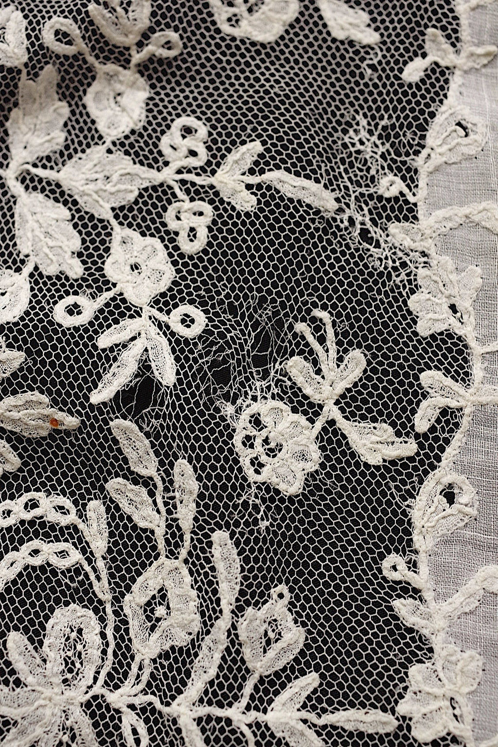 アンティークレース　dentelle ancienne レースハンカチ .FR a l'epoque