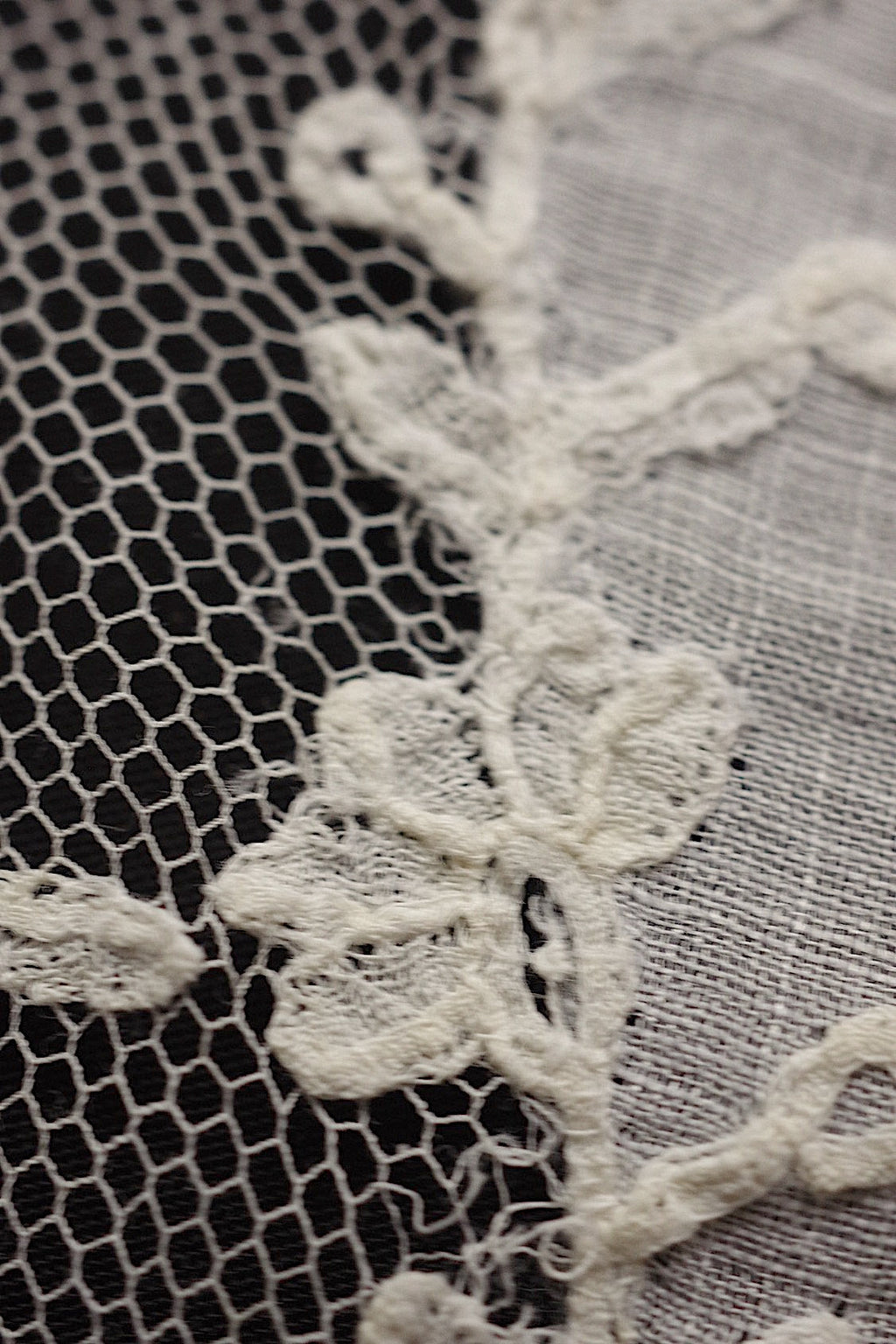 アンティークレース　dentelle ancienne レースハンカチ .FR a l'epoque