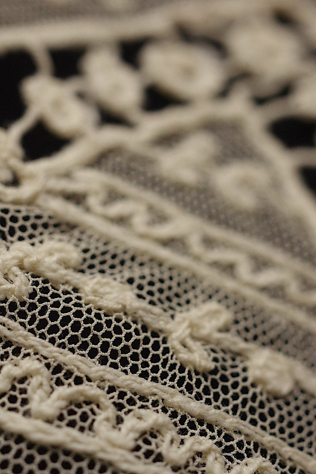 アンティークレース　dentelle ancienne 刺繍レース襟　 .FR a l'epoque