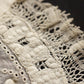 アンティークレース　dentelle ancienne 刺繍小さな襟　2つ　 .FR a l'epoque