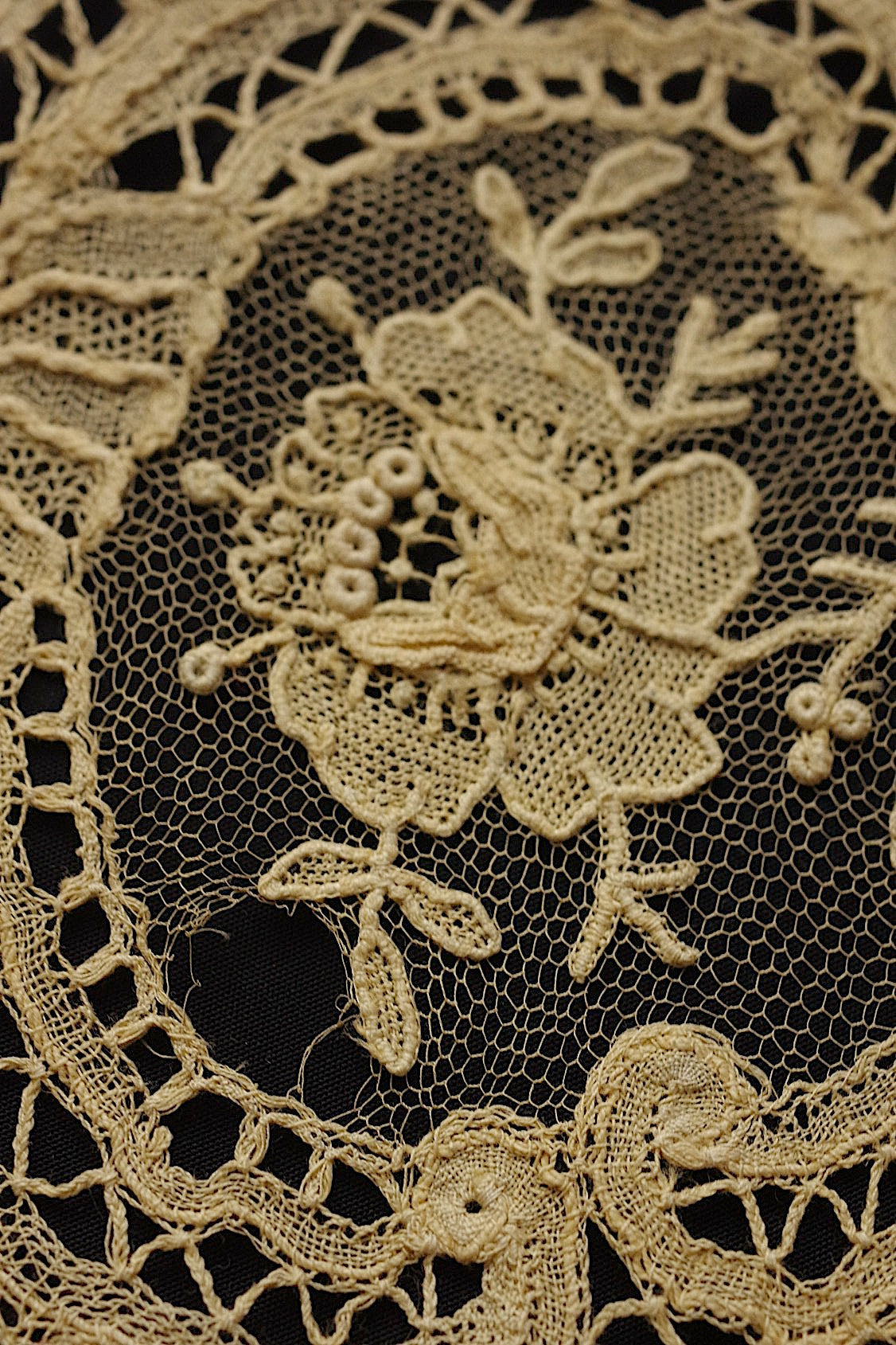 アンティークレース　dentelle ancienne レース襟 .FR a l'epoque