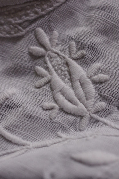 アンティークレース　dentelle ancienne 刺繍テープ　回収品 .FR a l'epoque