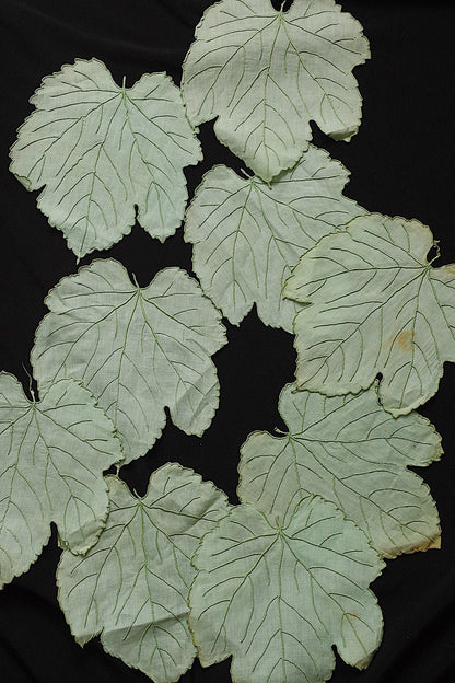 アンティークレース　dentelle ancienne 葉っぱ　napperon .FR a l'epoque