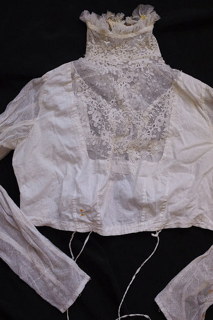 アンティークブラウス　vêtement antique 少女サイズブラウス３枚　素材用lots 1 .FR a l'epoque