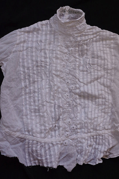 アンティークブラウス　vêtement antique 少女サイズブラウス３枚　素材用lots 2 .FR a l'epoque