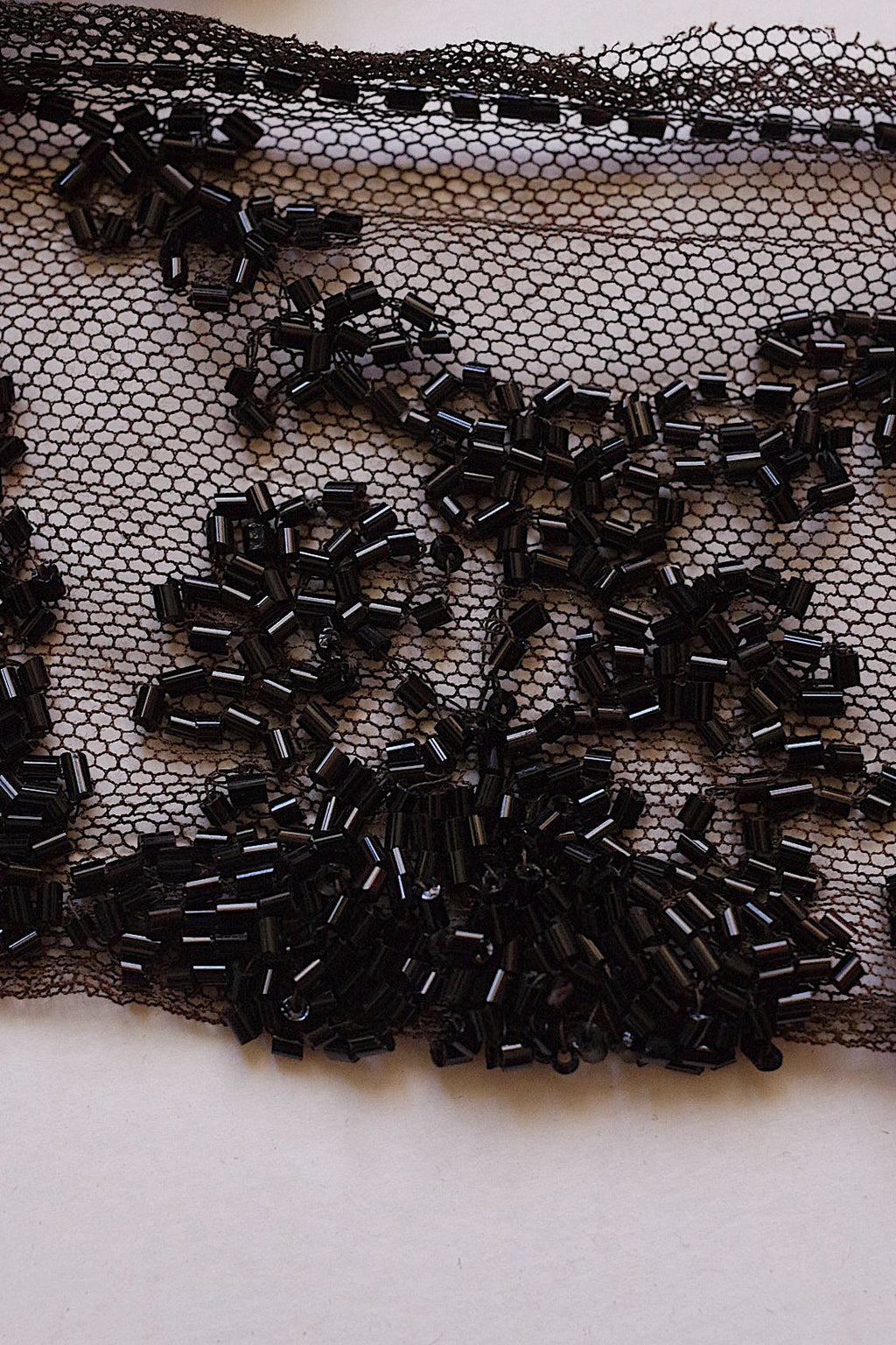 アンティークレース　dentelle aicienne ビーズ刺繍　くろ .FR a l'epoque