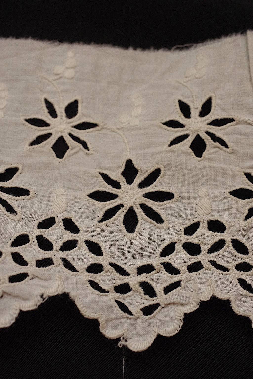 アンティークレース　dentelle ancienne 150cm ＋カフス .FR a l'epoque