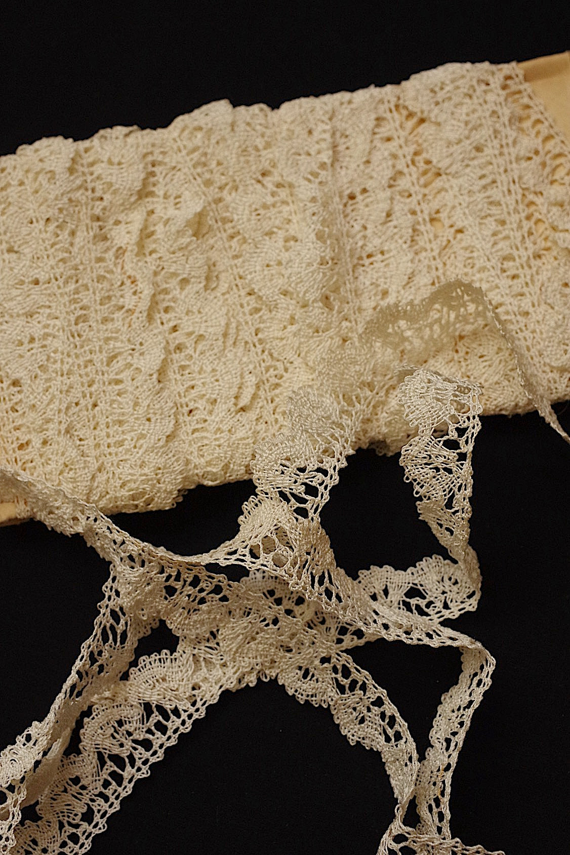 アンティークレース　dentelle ancienne　ボビンレース790cm .FR a l'epoque