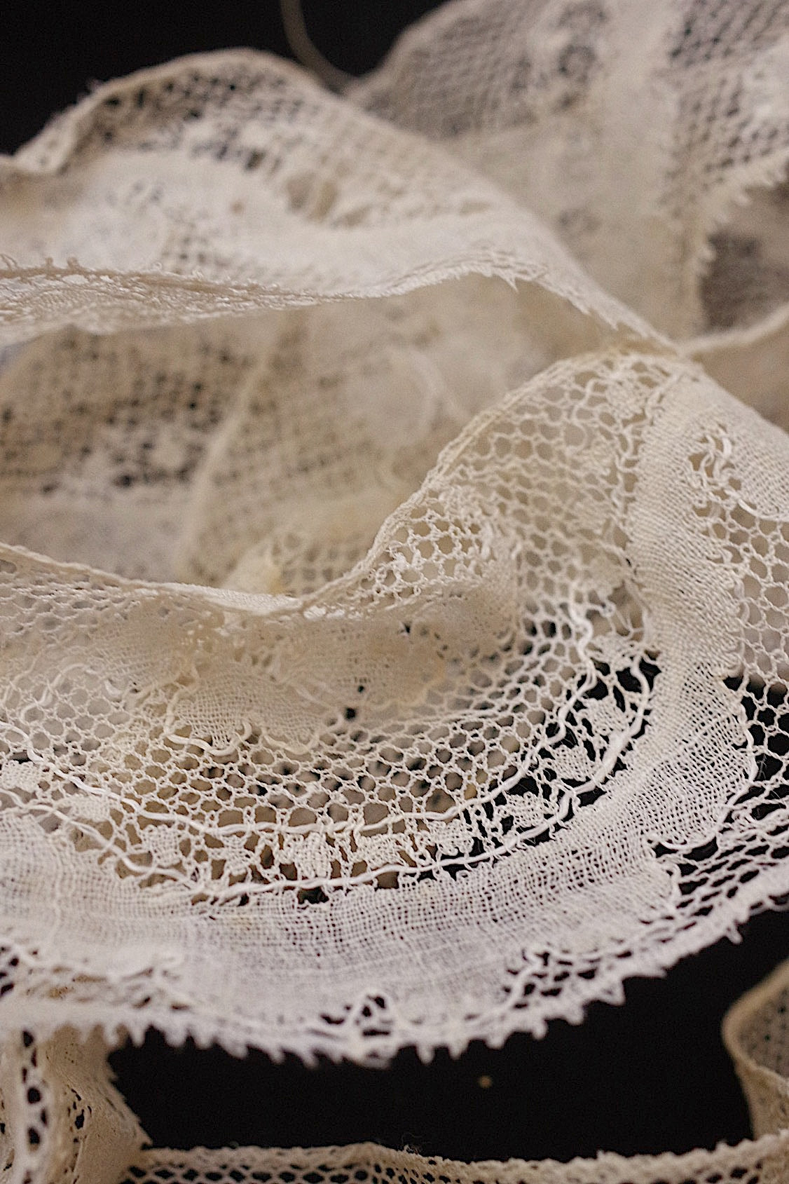 アンティークレース　dentelle ancienne　3種 .FR a l'epoque