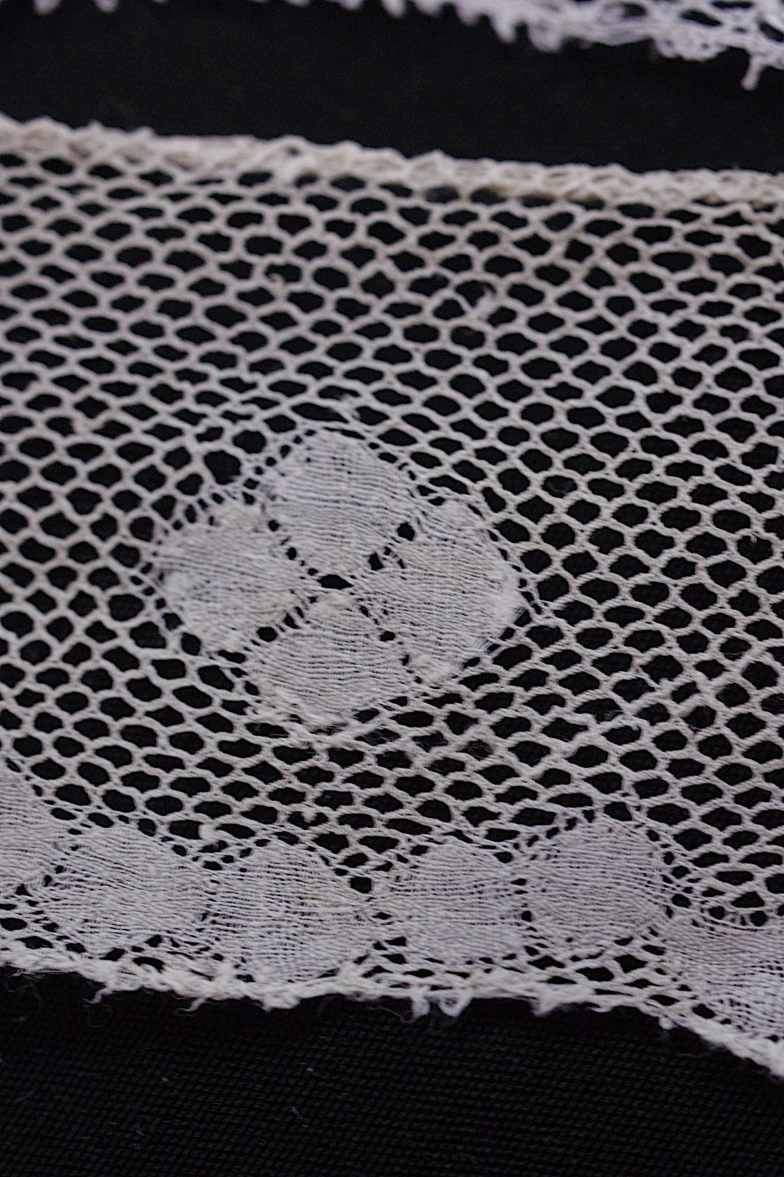 アンティークレース　dentelle ancienne　3種 .FR a l'epoque