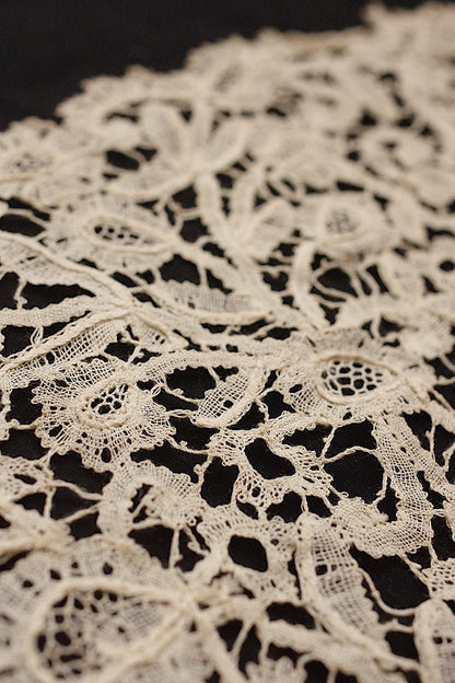 アンティークレース　dentelle ancienne　襟 .FR a l'epoque