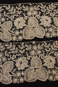 アンティークレース　dentelle ancienne　ホニトン　2 pieces .FR a l'epoque
