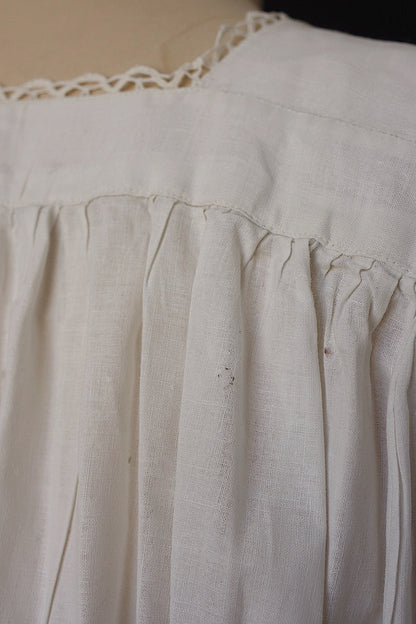 アンティーク服　vêtement antique surplis 教会チュニック1 .FR a l'epoque