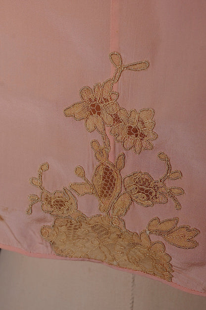 アンティークランジェリー　vêtement antique レーストップ1 .FR a l'epoque