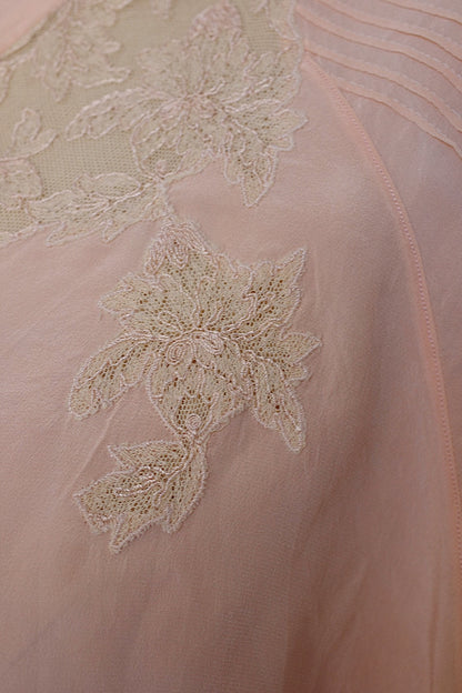 アンティークランジェリー　vêtement antique レーストップ2 .FR a l'epoque