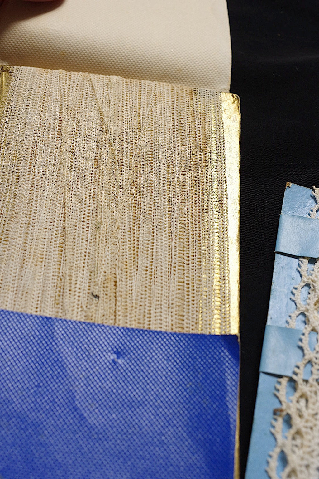 アンティークレース　dentelle ancienne 素材用　lots1 .FR a l'epoque