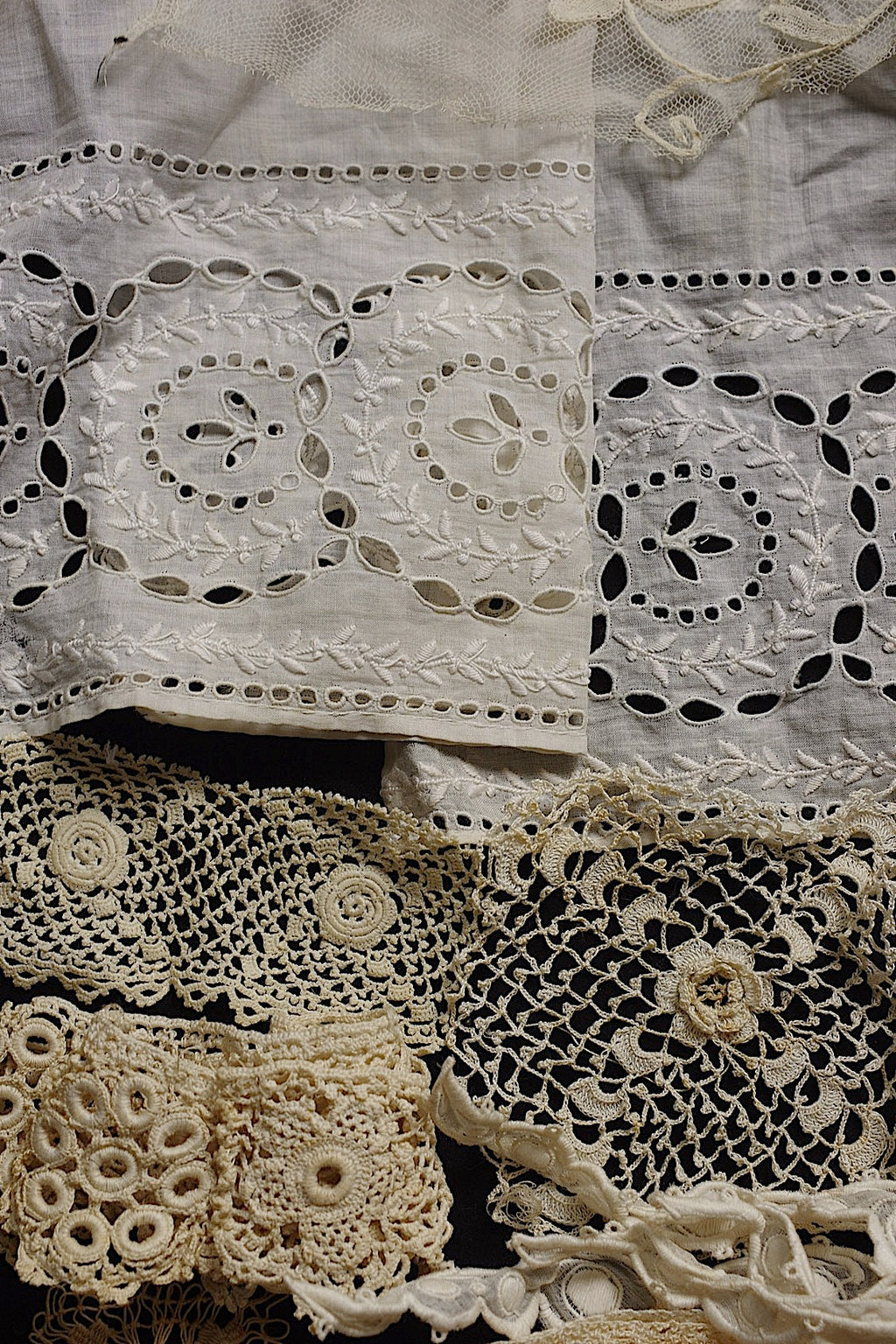 アンティークレース　dentelle ancienne 素材用　lots2 .FR a l'epoque