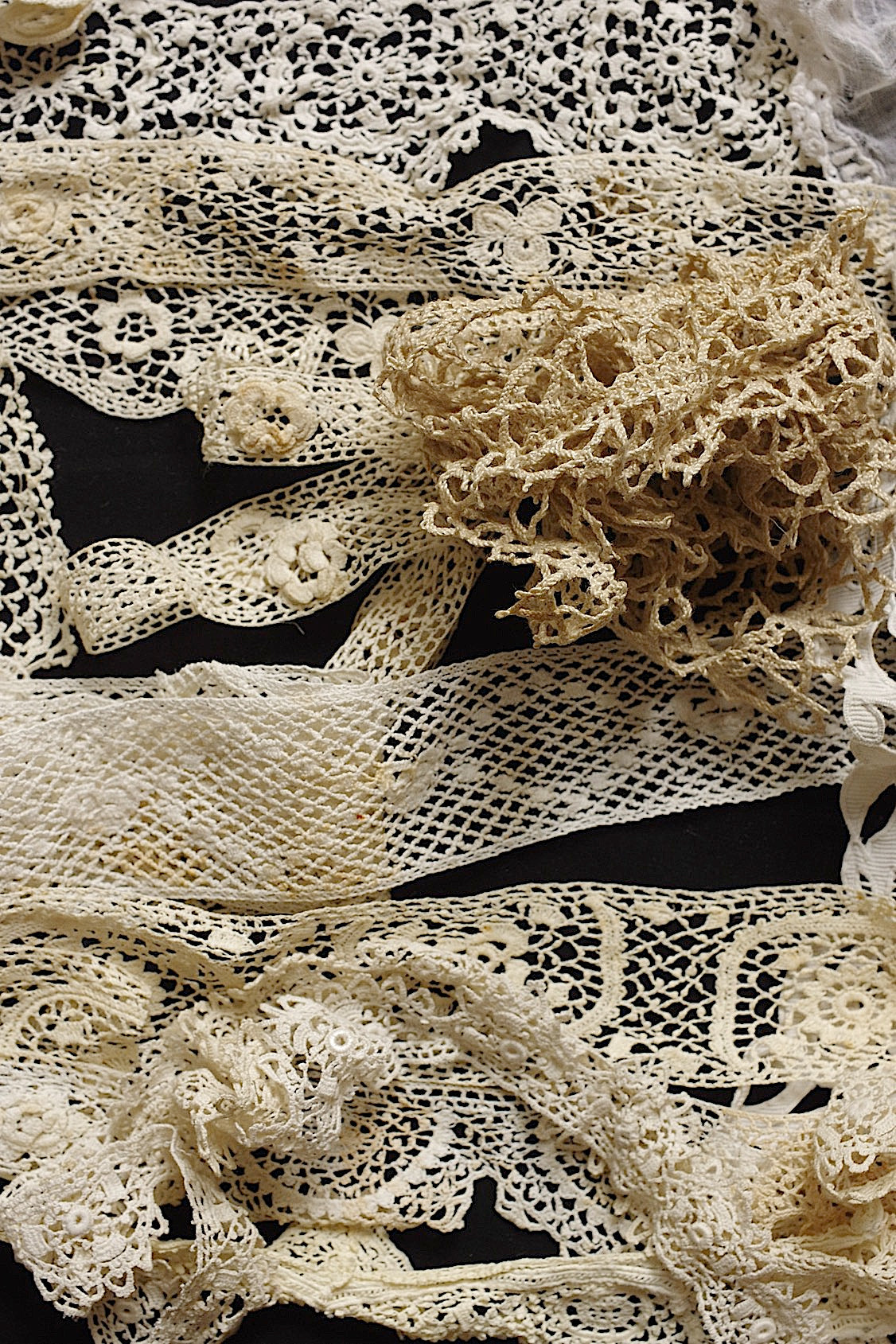 アンティークレース　dentelle ancienne 素材用　lots2 .FR a l'epoque