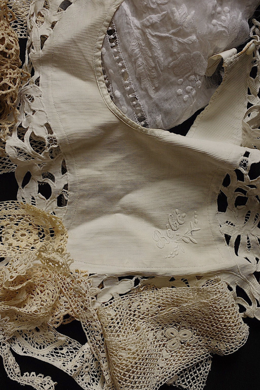 アンティークレース　dentelle ancienne 素材用　lots2 .FR a l'epoque