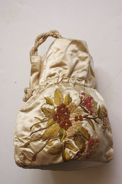 アンティークポシェット　pochette antique 刺繍バッグ .FR a l'epoque