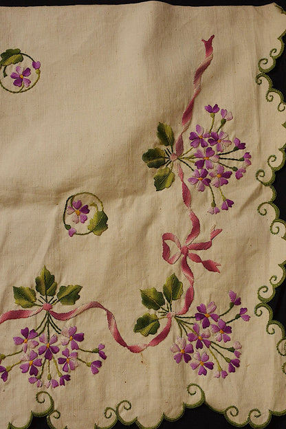 アンティーククロス　linge de maison 刺繍　インテリア生地 .FR a l'epoque