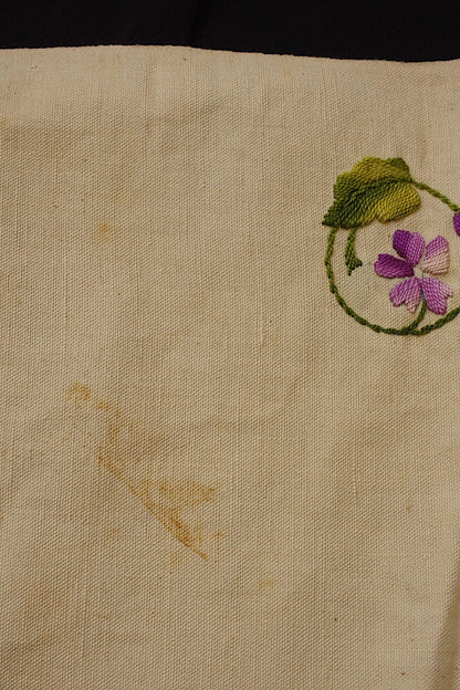 アンティーククロス　linge de maison 刺繍　インテリア生地 .FR a l'epoque