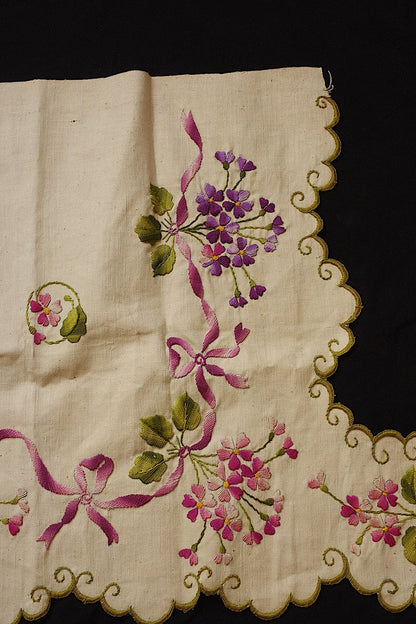 アンティーククロス　linge de maison 刺繍　インテリア生地 .FR a l'epoque