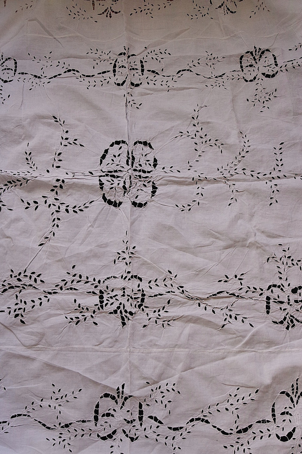 アンティーククロス　linge de maison 刺繍リネンクロス .FR a l'epoque