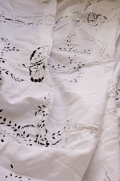 アンティーククロス　linge de maison 刺繍リネンクロス .FR a l'epoque
