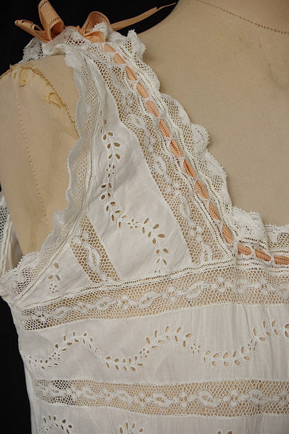 アンティークコットンワンピース vêtement antique robe de chambre 1 .FR a l'epoque