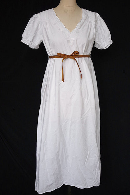 アンティークコットンワンピース vêtement antique robe de chambre 2 .FR a l'epoque
