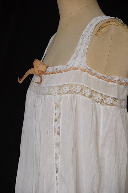 アンティークコットンワンピース vêtement antique robe de chambre 3 .FR a l'epoque