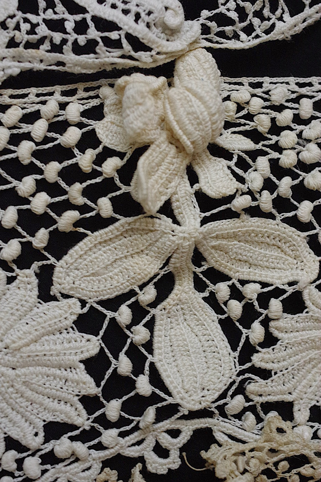 アンティークレース/dentelle ancien/antique lace/クロシェ .FR a l'epoque