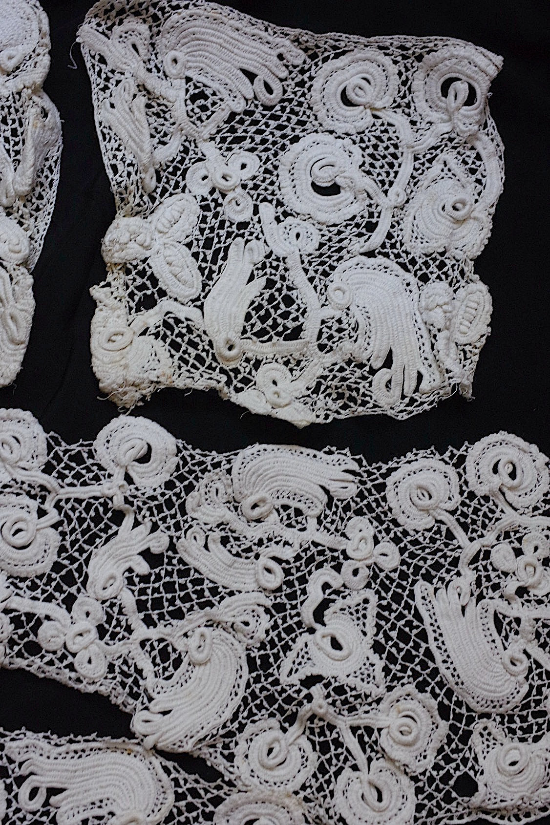 アンティークレース/dentelle ancien/antique lace/クロシェ .FR a l'epoque