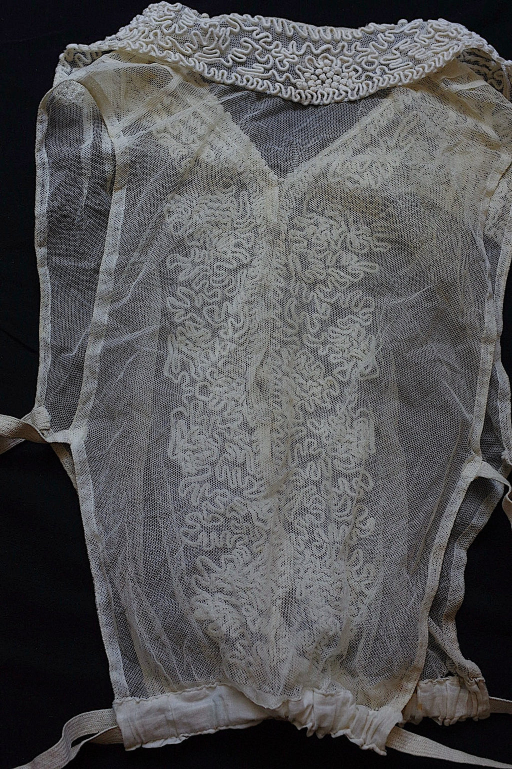 アンティークレース/dentelle ancien/antique lace/プラストロン＋襟型 .FR a l'epoque