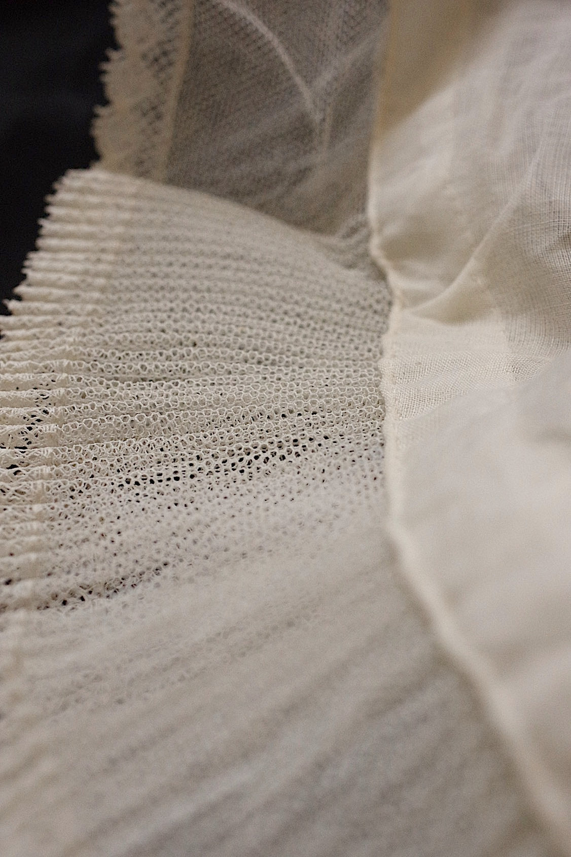 アンティークレース/dentelle ancien/antique lace/ボネ2つ .FR a l'epoque