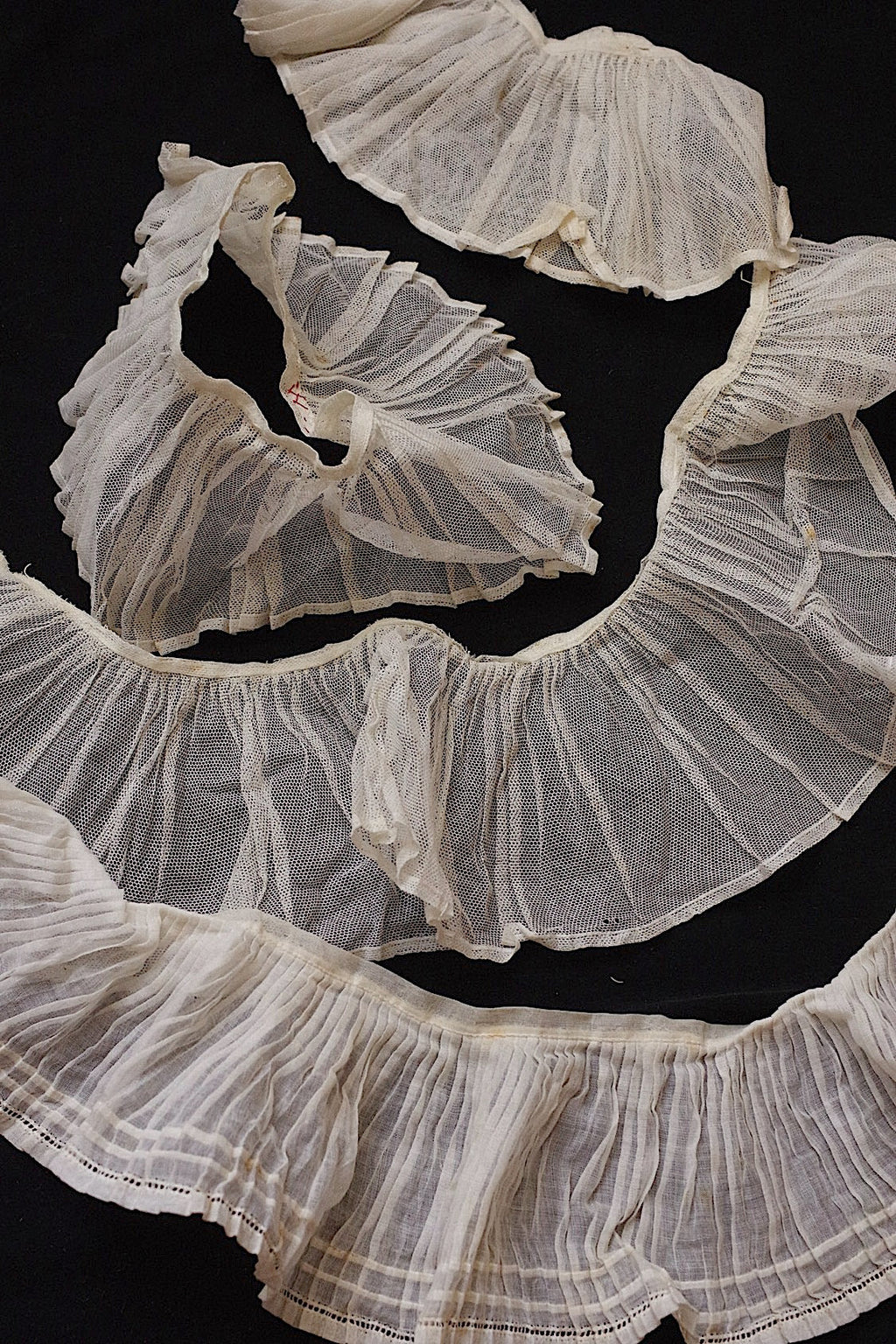 アンティークレース/dentelle ancien/antique lace/プリーツ　lot .FR a l'epoque