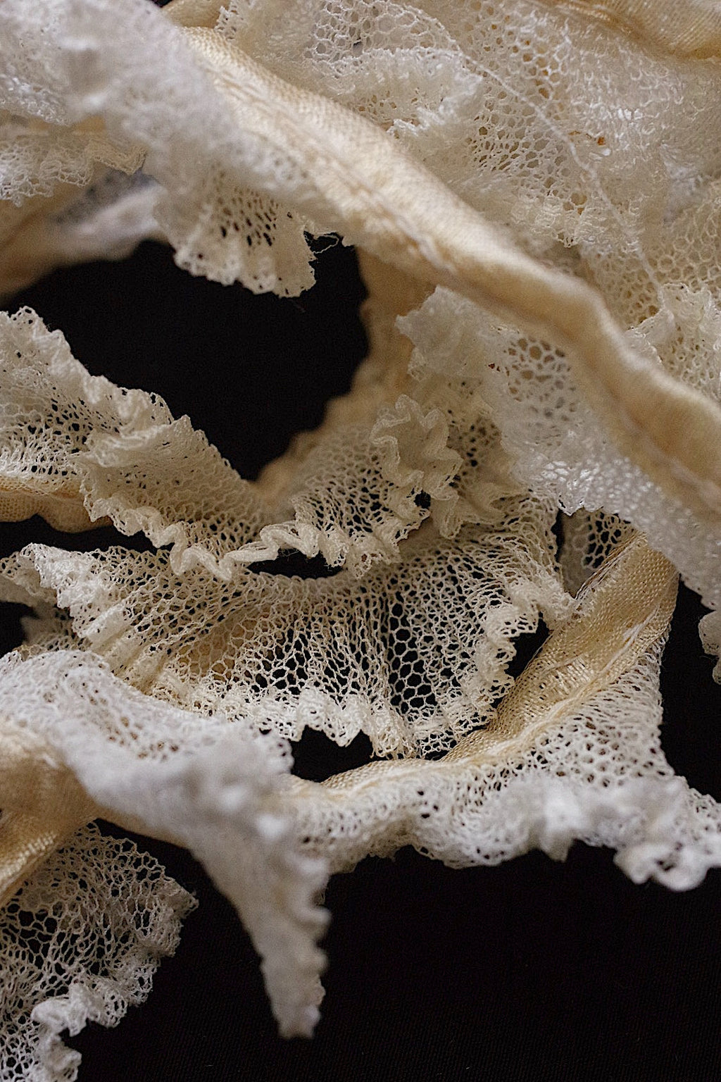 アンティークレース/dentelle ancien/antique lace/195cm .FR a l'epoque