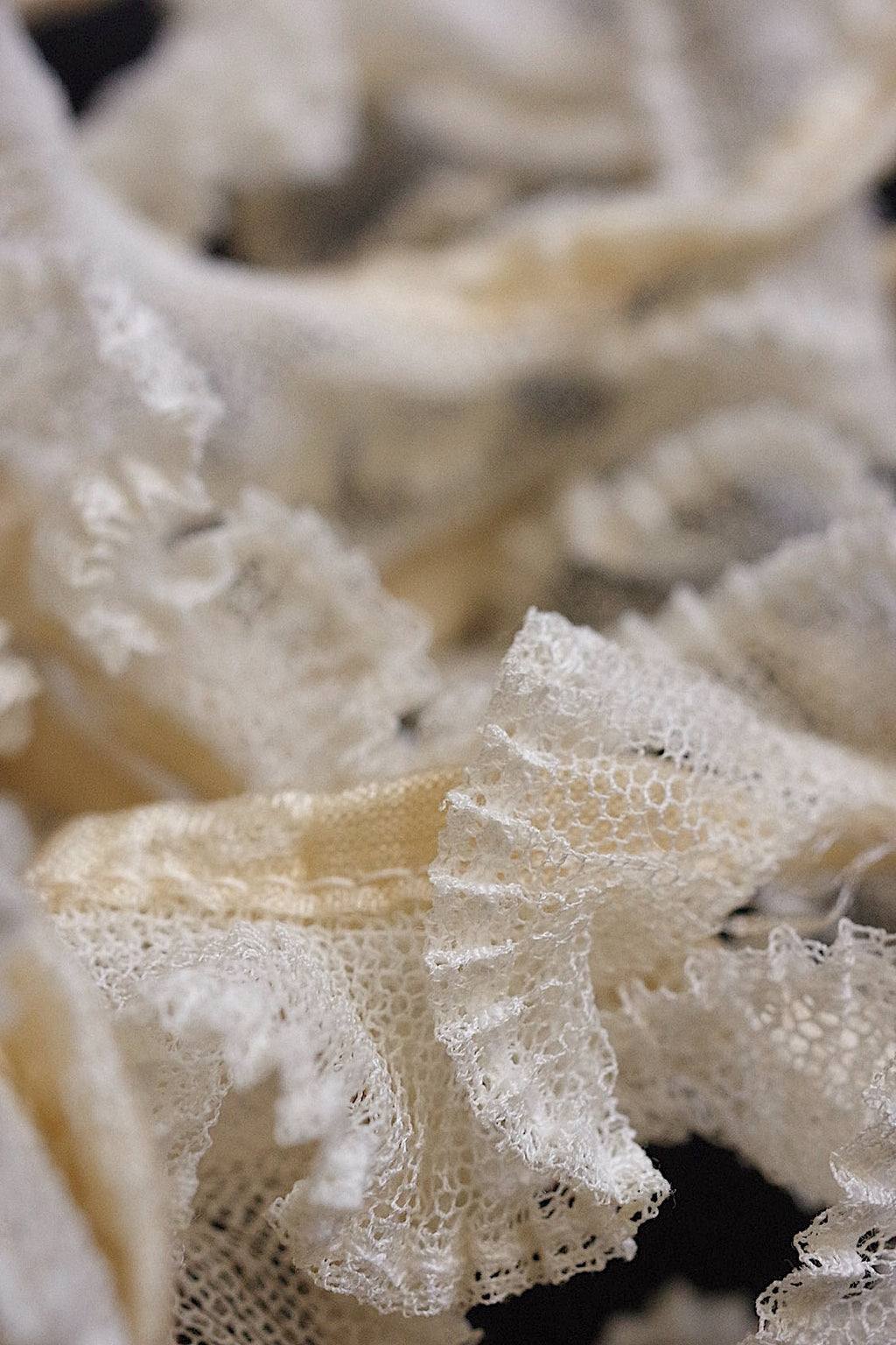 アンティークレース/dentelle ancien/antique lace/195cm .FR a l'epoque