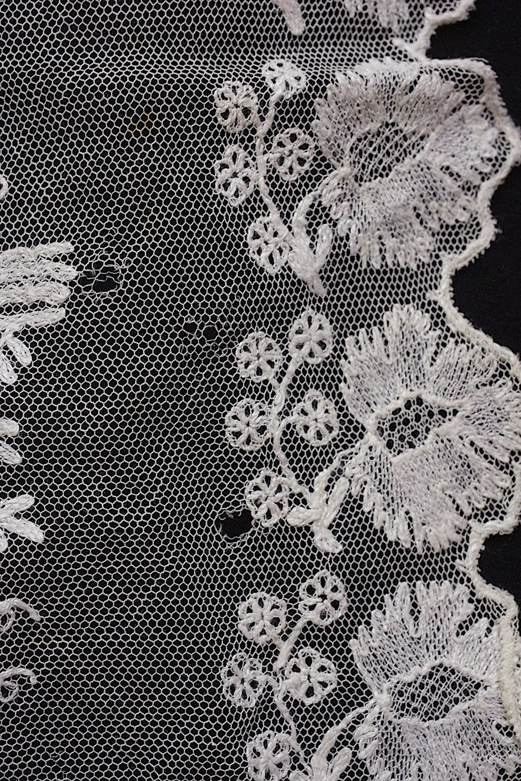 アンティークレース/dentelle ancien/antique lace/ベール .FR a l'epoque