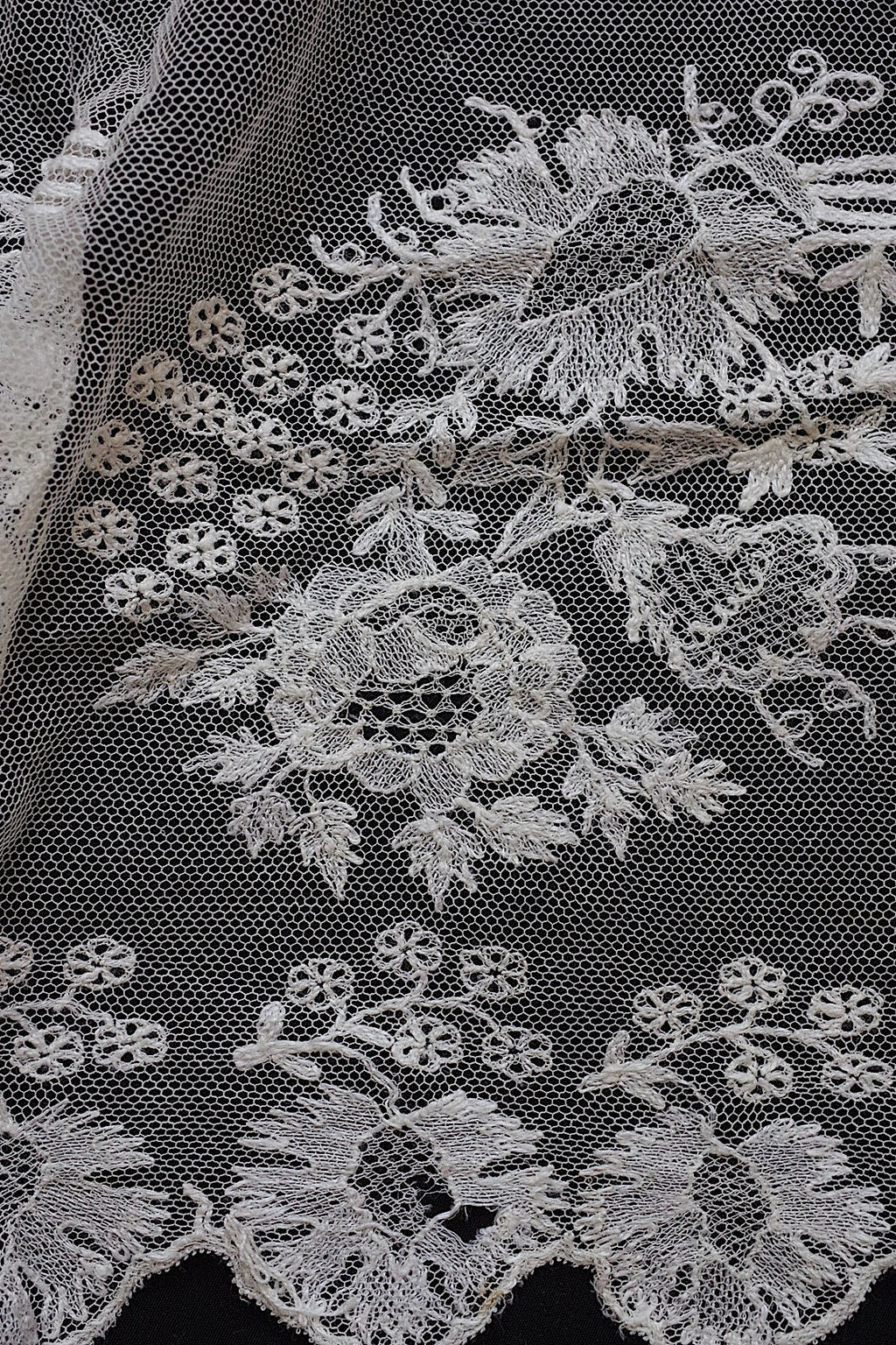 アンティークレース/dentelle ancien/antique lace/ベール .FR a l'epoque