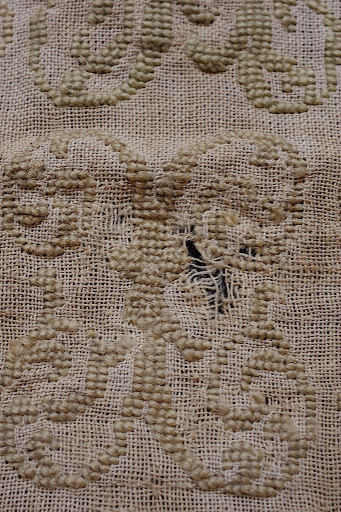 アンティーク刺繍/brodrie ancien/antique stitch embroidery/ .FR a l'epoque