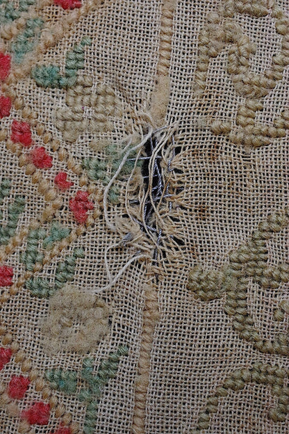 アンティーク刺繍/brodrie ancien/antique stitch embroidery/ .FR a l'epoque
