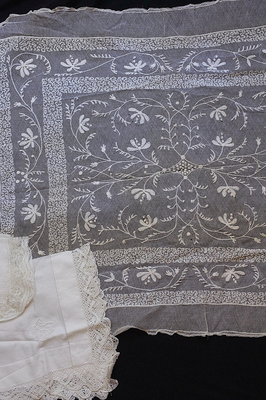 アンティークレース/dentelle ancien/antique lace/ハギレ＋おまけ .FR a l'epoque