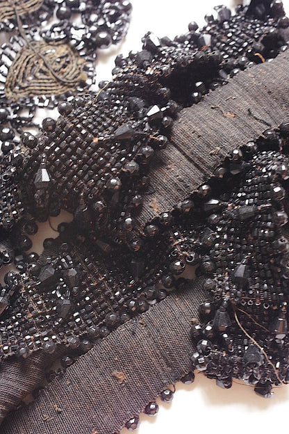 アンティークビーズ箱入り/ruban perl ancienne/素材用 .FR a l'epoque