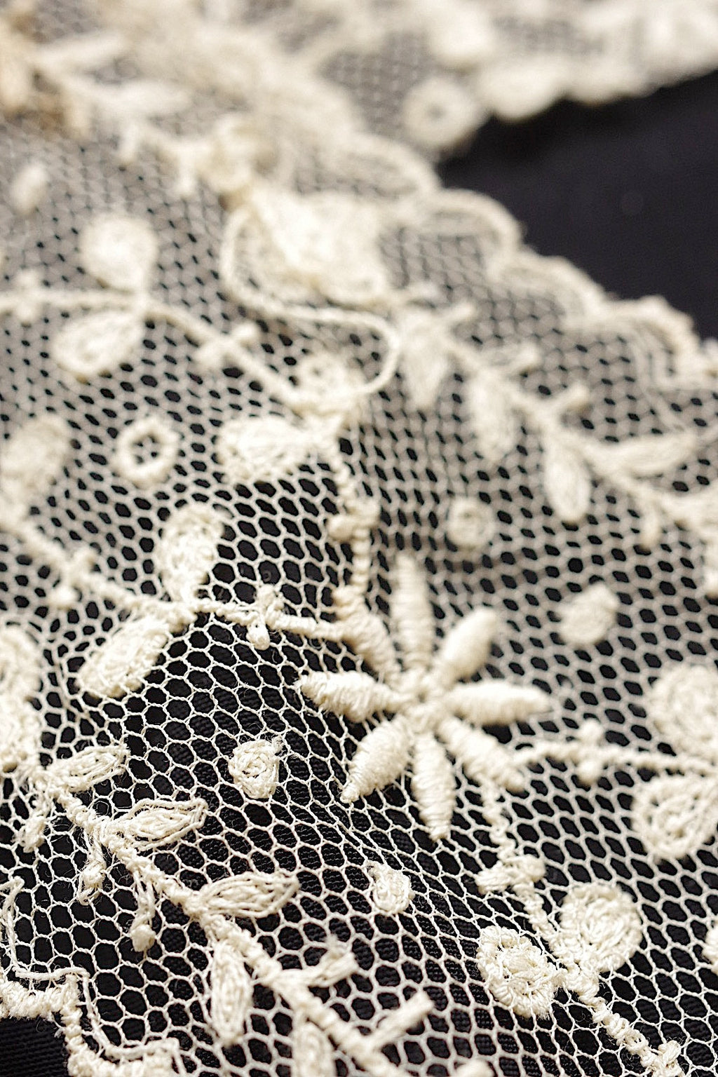 アンティークレース 素材用/dentelle ancienne/antique lace　 .FR a l'epoque