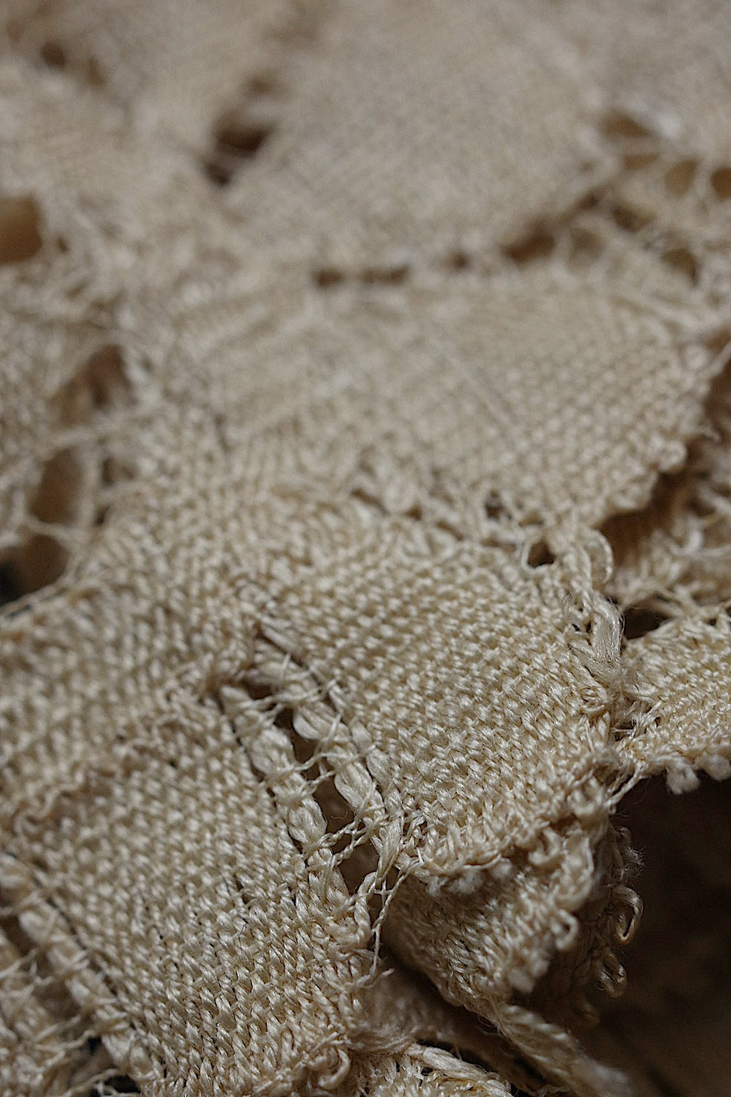 アンティークレース ブロンドレース/dentelle ancienne/antique lace .FR a l'epoque