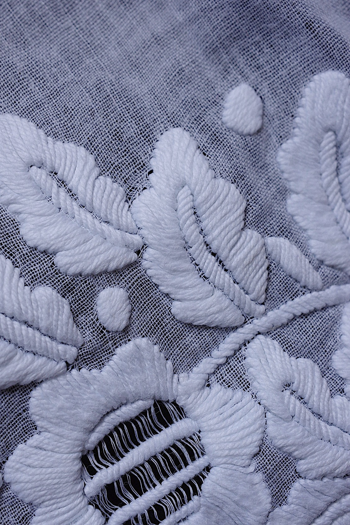 アンティークレース 刺繍　fichu/dentelle ancienne/antique lace .FR a l'epoque